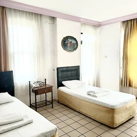 Kleopatra Sahara فندق 3*